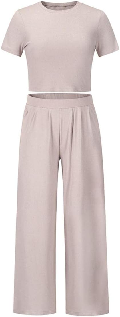 The Effortless Ensemble: Korte Mouwen T-shirt & Broek Tweedelige Set -Ninaz